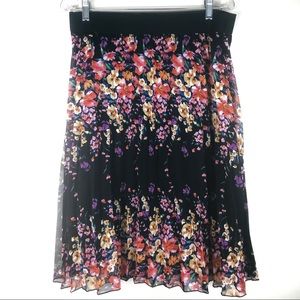 Floral pleated skirt
